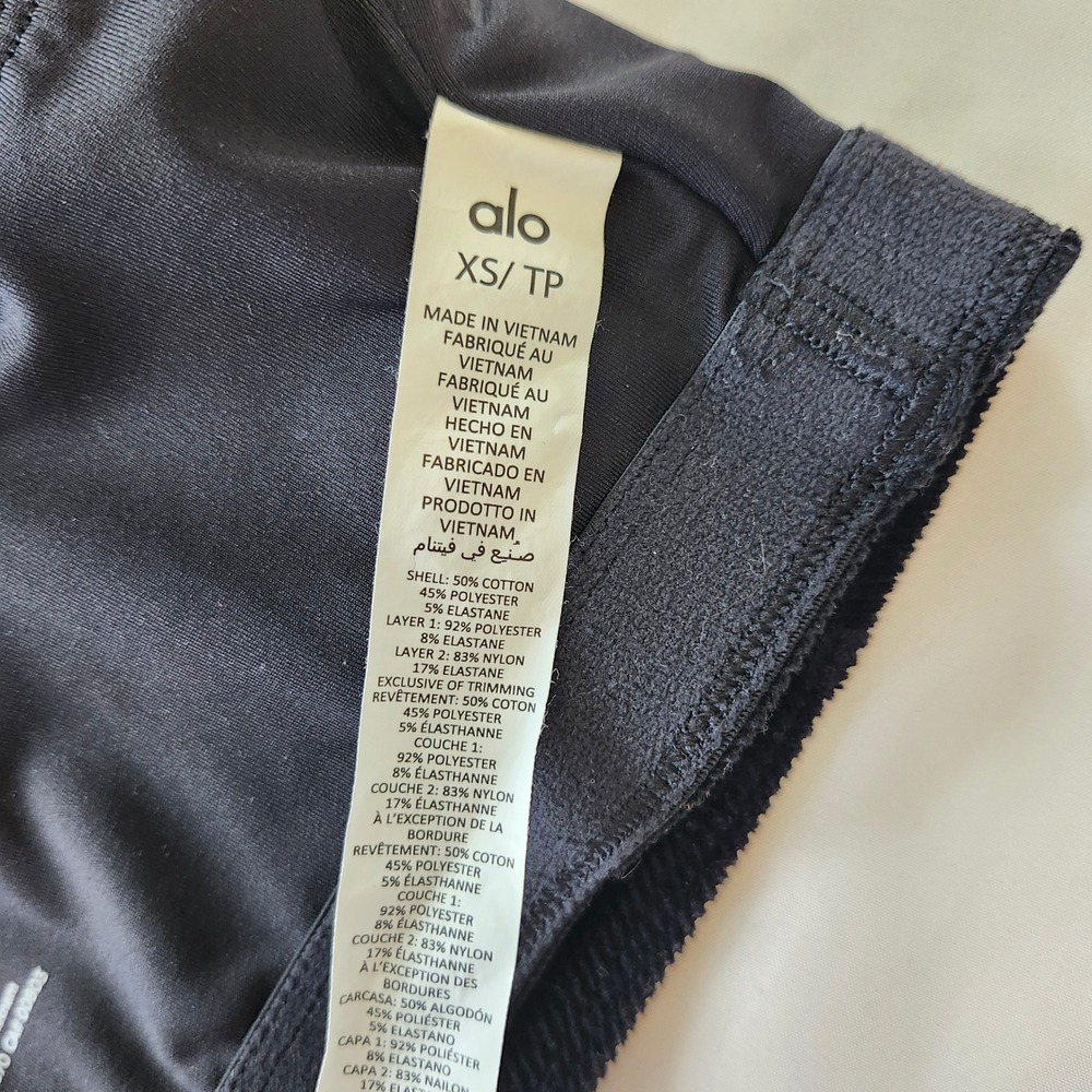 ALO Yoga Winter Break Micro Corduroy ribbed Sports Bra Black W9576R Womens XS - Picture 5 of 8